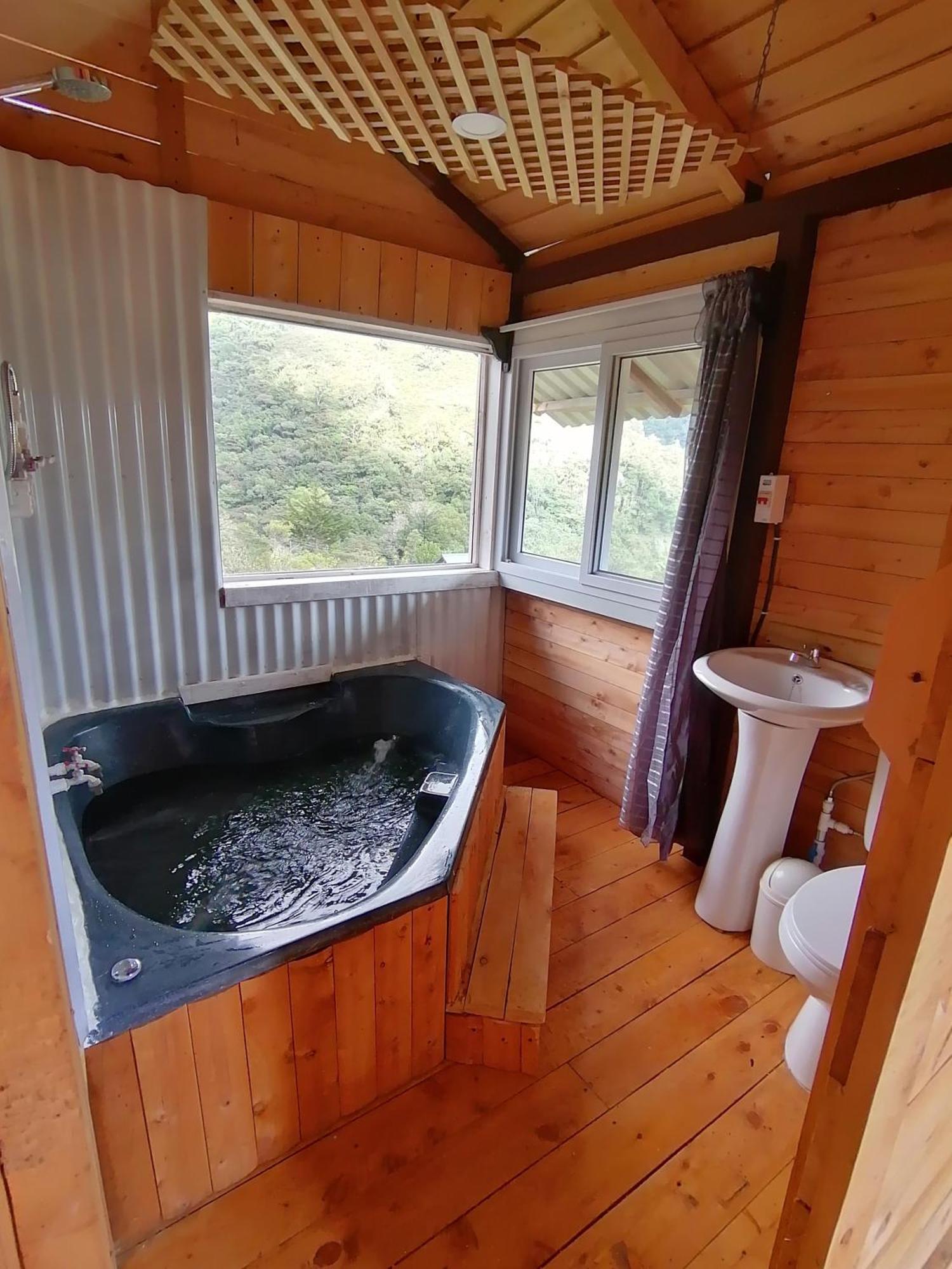 Mario'S Lodge Providencia Copey エクステリア 写真